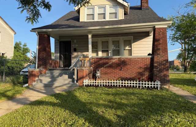 2315 Tuxedo Gallery 1