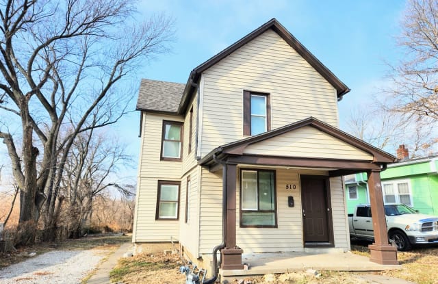 510 S Cedar Ave - 510 South Cedar Avenue, Independence, MO 64053