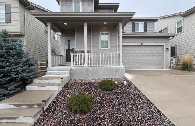 3 Bed 3 bath house off of N Carefree! Gallery 1