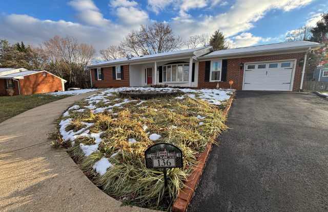 136 Grimes Street - Fantastic Home in Botetourt County - Cloverdale photos photos 136 Grimes Street - Fantastic Home in Botetourt County - Cloverdale photos photos