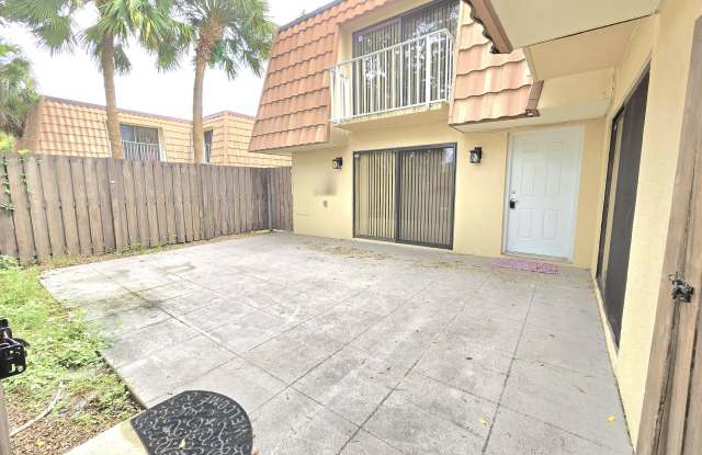 710 MILL VALLEY Place Gallery 1