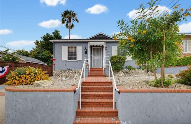 1073 W Upland Ave Gallery 1