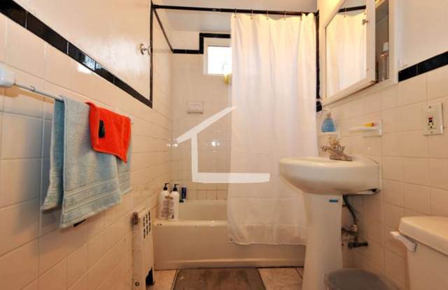 Nice 3 bed in oak square photos photos