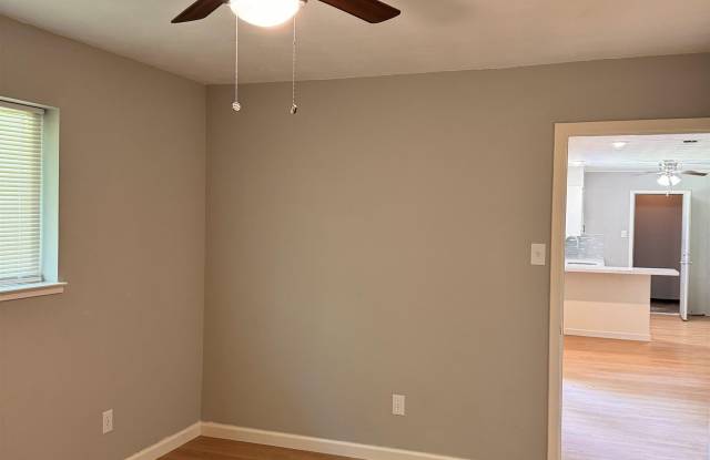 173 Briggs Gallery 4