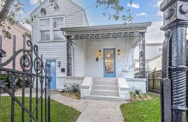 5516 LAUREL Street photos photos