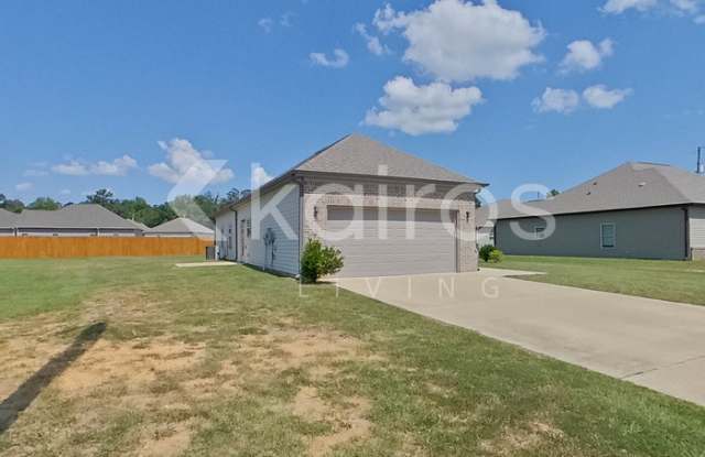 150 White Oak Circle Gallery 2