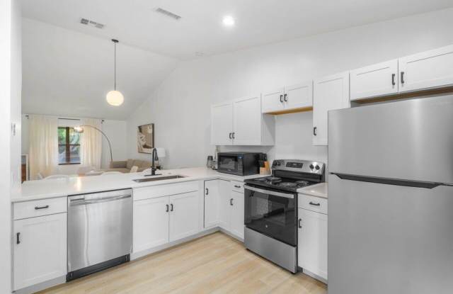 13175 CHADWICK Court Gallery 3