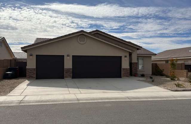 3bed/2bath ALL tile home built in 2024 photos photos