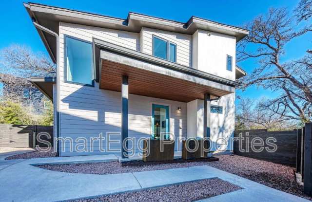 1205 Deloney St photos photos