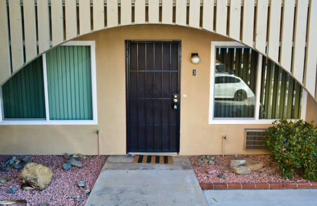 4879 Parks Ave - 4879 Parks Ave, La Mesa, CA 91942