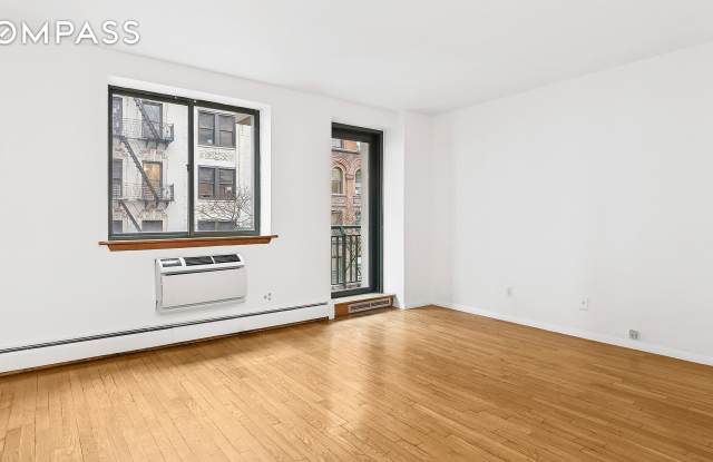 325 West 51st Street photos photos