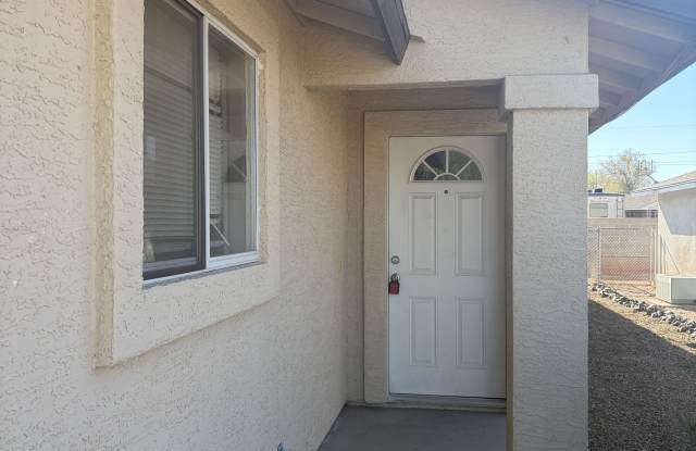 2028 Gates Avenue - 1Unit A photos photos