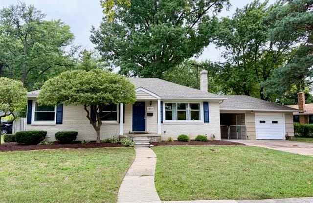 1815 McDonald Avenue photos photos