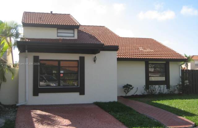 8850 SW 112 PL photos photos