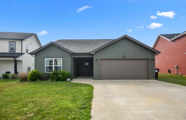 Pet Friendly Three Bedroom! photos photos Pet Friendly Three Bedroom! photos photos
