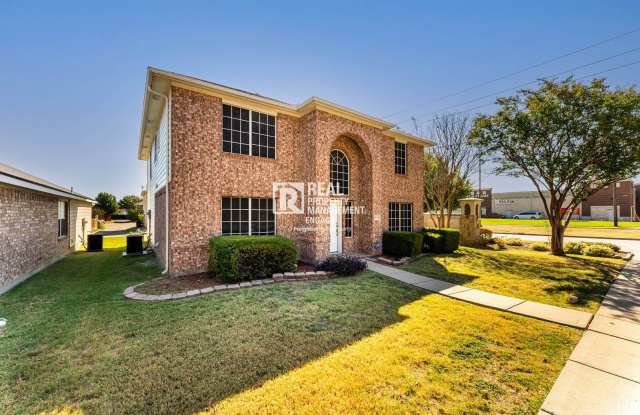 Beautiful 3 bed 2.5 Corner Home Ready to Move-In! Gallery 3