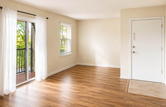 13828 Orange Sunset Dr Ap 202 Drive Gallery 4