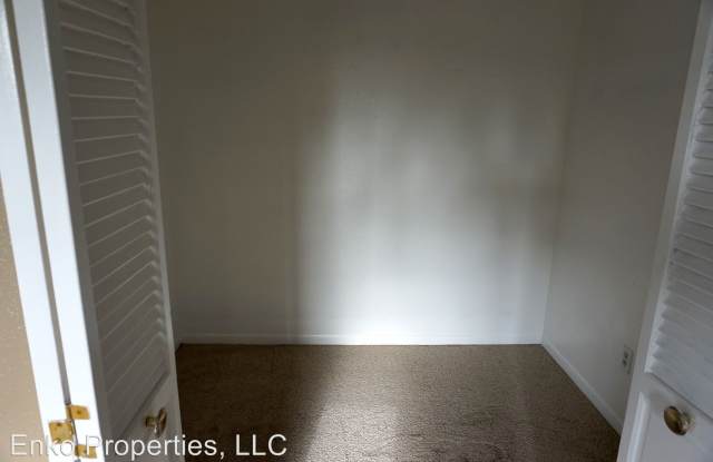 2833 NE 132nd Ave. Gallery 2