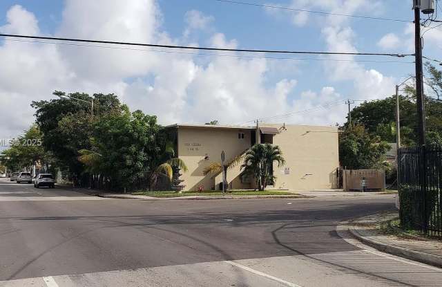 1 NE 78th St photos photos