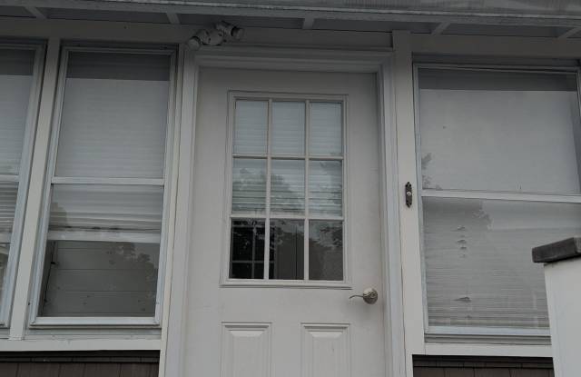 19 1st Street Gallery 3