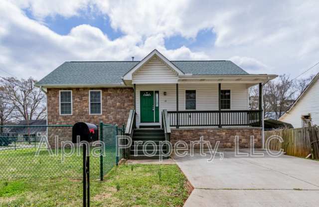 15 Donaldson Street - 15 Donaldson Street, Parker, SC 29611