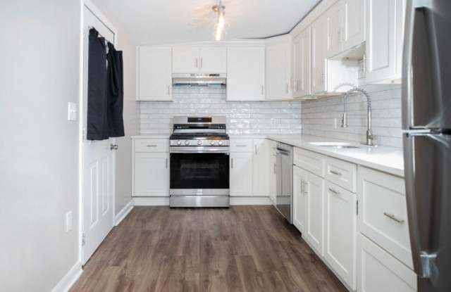 74 E Shore Rd - 74 East Shore Road, Morris County, NJ 07849