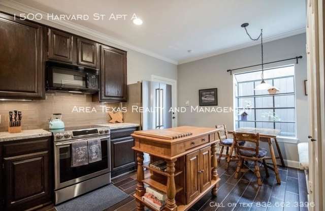 1500 Harvard St Apt A Gallery 3
