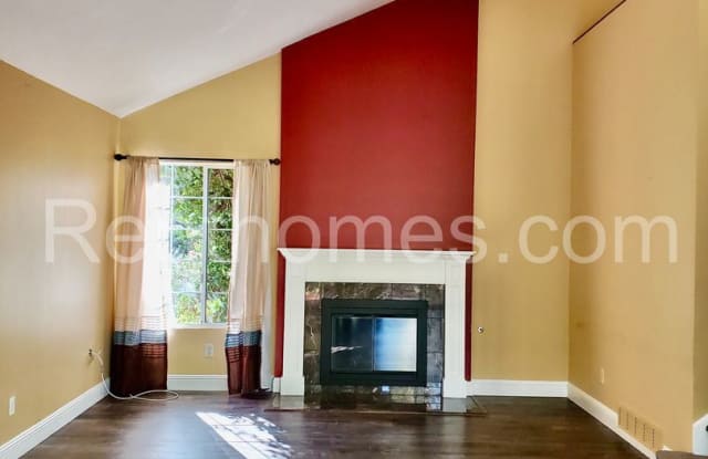 12520 Montero Court Gallery 4