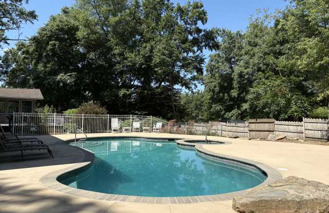 421 Hemlock Point Drive photos photos