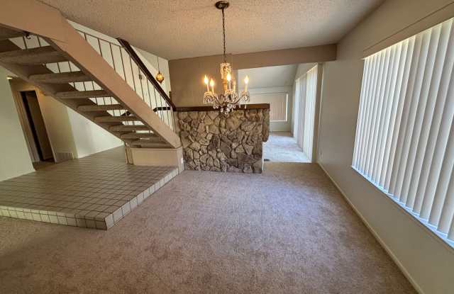 5 Bedroom Home for Rent in Valencia. Gallery 4