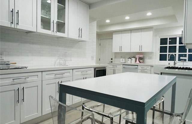 446 Vista Roma photos photos