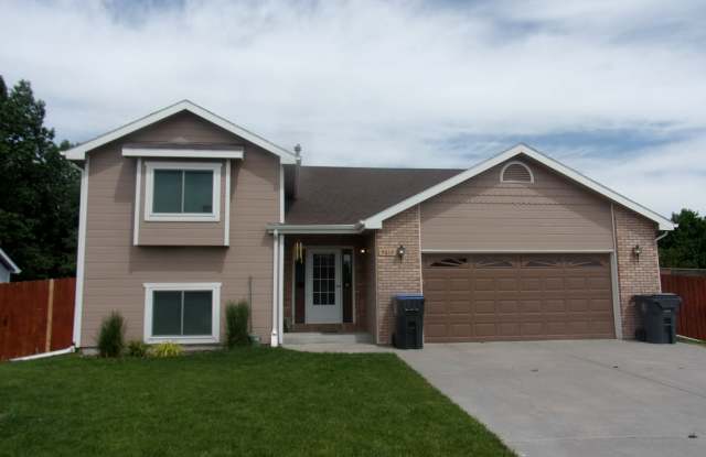 House For Lease photos photos
