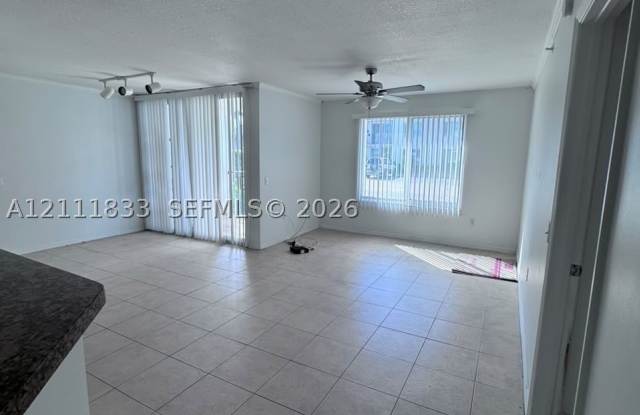207 Villa Cir Gallery 3