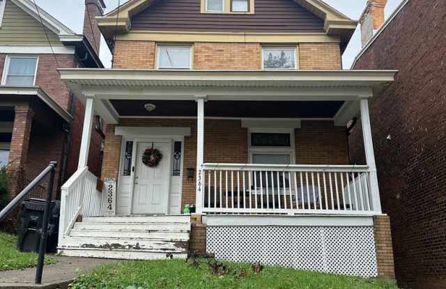 5 Bedroom House Located In Clifton Near UC's Campus photos photos