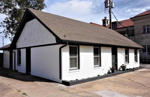 214 N Rusk Avenue photos photos