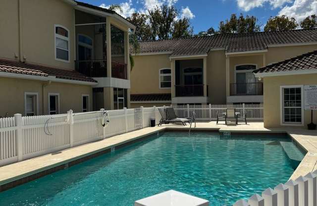 692 Seabrook Ct. Gallery 4