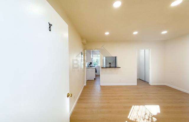 15546 VANOWEN STREET Gallery 4