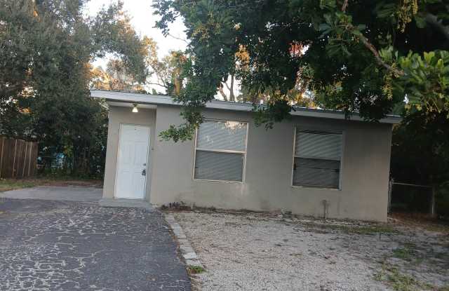 1060 65th St S photos photos