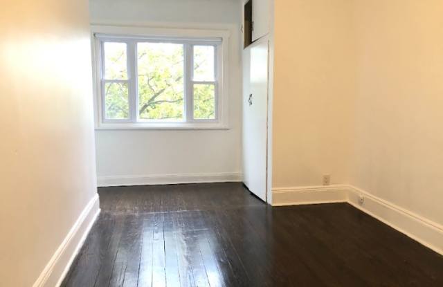 480 John F Kennedy 35 Gallery 4