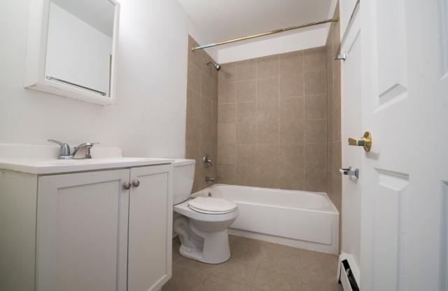 21837 Jeffrey Gallery 2