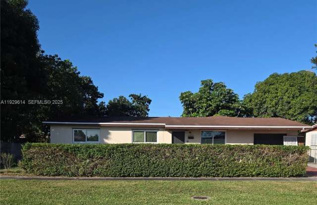 13828 Harrison St photos photos