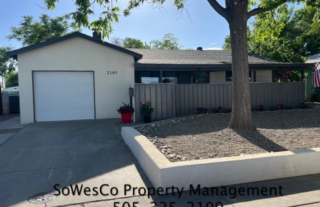 2105 Cochiti Ave - 2105 North Cochiti Avenue, Farmington, NM 87401