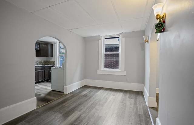 235 Monmouth Street - 2 Gallery 3