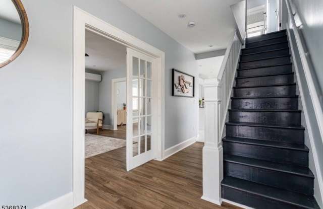 11 Edison St photos photos