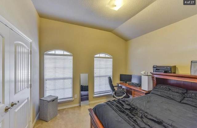 3304 Friendsway Court Gallery 4