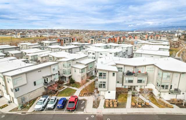 1010 Rooftop Drive - 1 photos photos