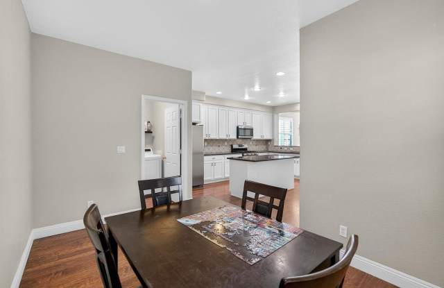 9362 Lost Springs Court Gallery 4