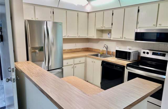 9718 S BELFORT Circle Gallery 2