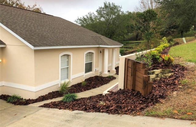 632 BROOKE COURT - 632 Brooke Court, Clermont, FL 34711