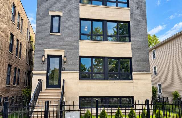1327 South Fairfield Avenue - 1 Gallery 1
